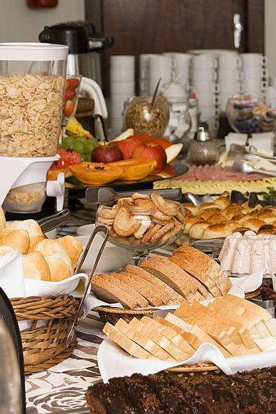 Hotel Caicara Bistro E Eventos Ltda Итаперуна Экстерьер фото
