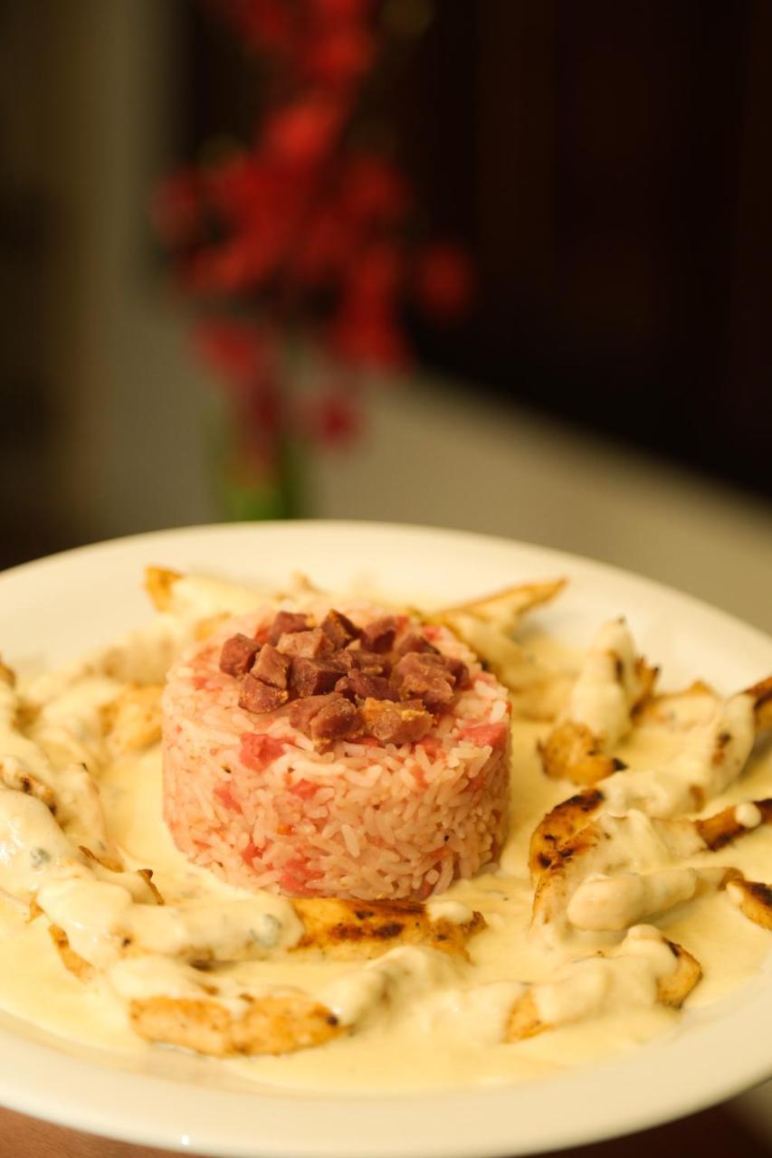 Hotel Caicara Bistro E Eventos Ltda Итаперуна Экстерьер фото