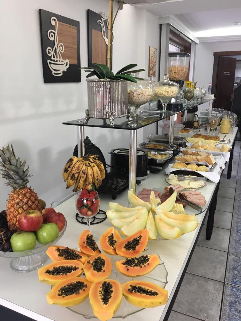 Hotel Caicara Bistro E Eventos Ltda Итаперуна Экстерьер фото